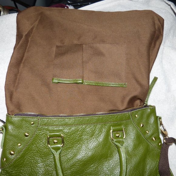 HANDMADE PEBBLED LEATHER CROSSBODY BAG..LIKE NEW - Picture 9 of 11